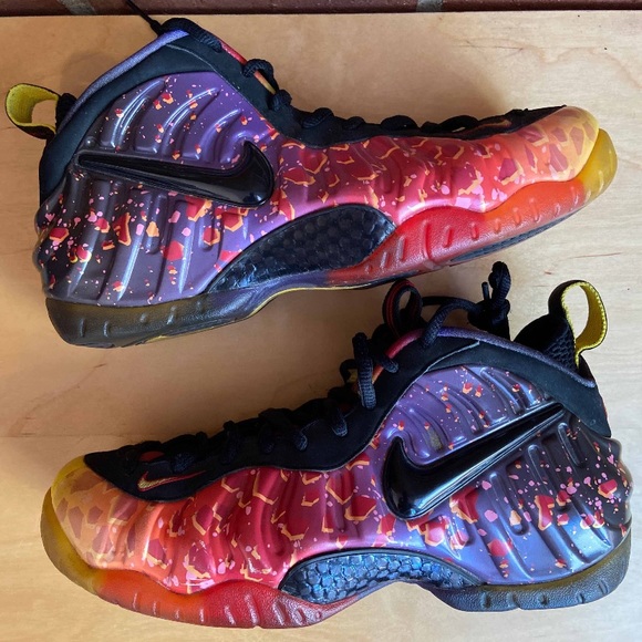 Nike Asteroid Foamposite - Picture 2 of 9